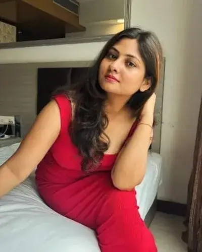 Khamla Escorts Service
